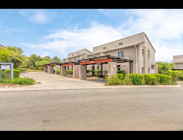 1 BEDROOM APARTMENT FOR SALE IN JACKAL CREEK GOLF ESTATE
